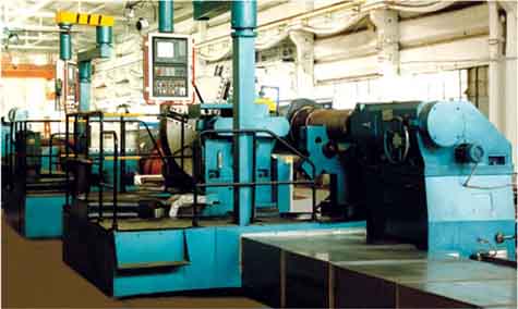 HTH200×80/32L-NC 数控卧式车铣磨床